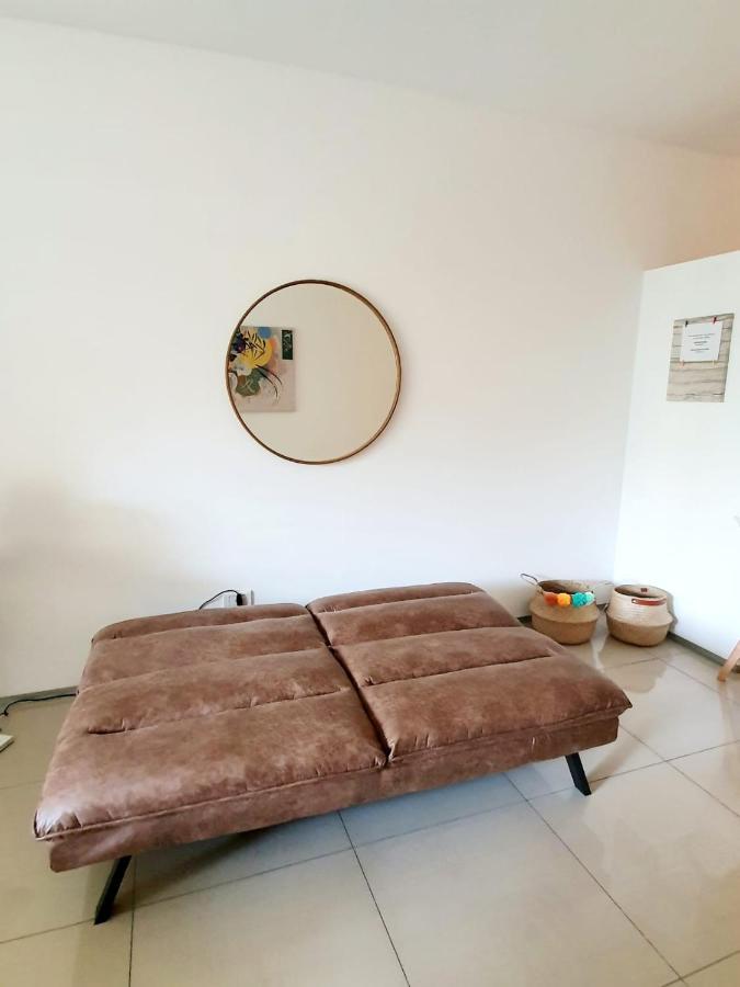 Monoambiente Super Amplio Y Comodo, Ideal Para Explorar La Ciudad Buenos Aires Exterior foto